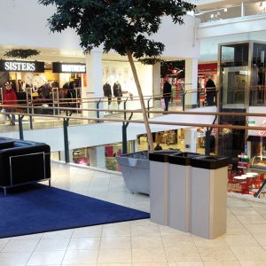 Kompakt avfallsbeholder kildesorteringsstasjon miljo